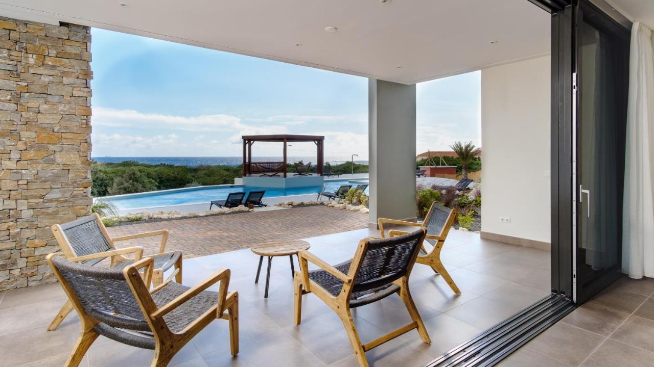 Coral Estate Ocean View Apartments Виллемстад Экстерьер фото