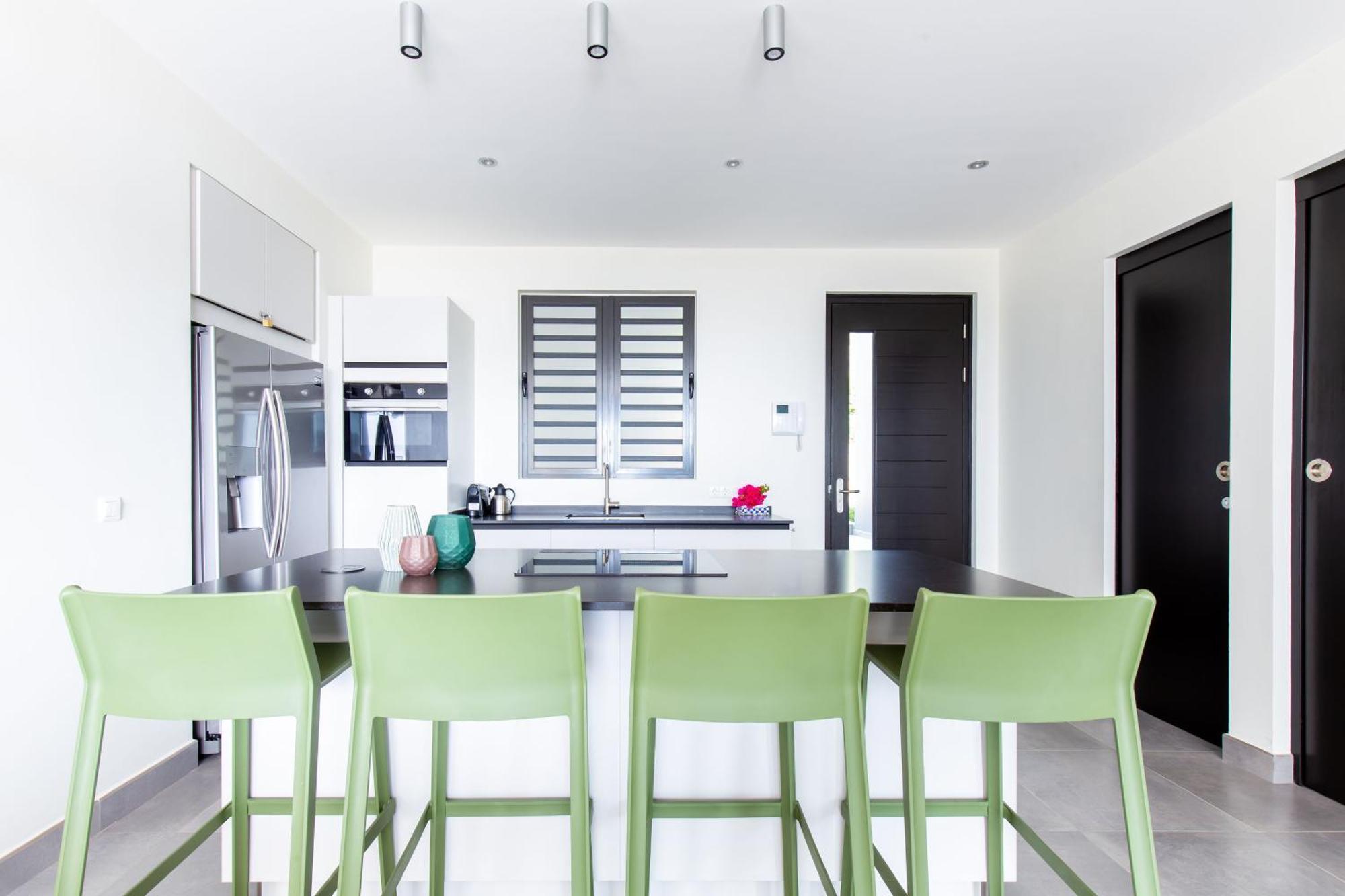 Coral Estate Ocean View Apartments Виллемстад Экстерьер фото